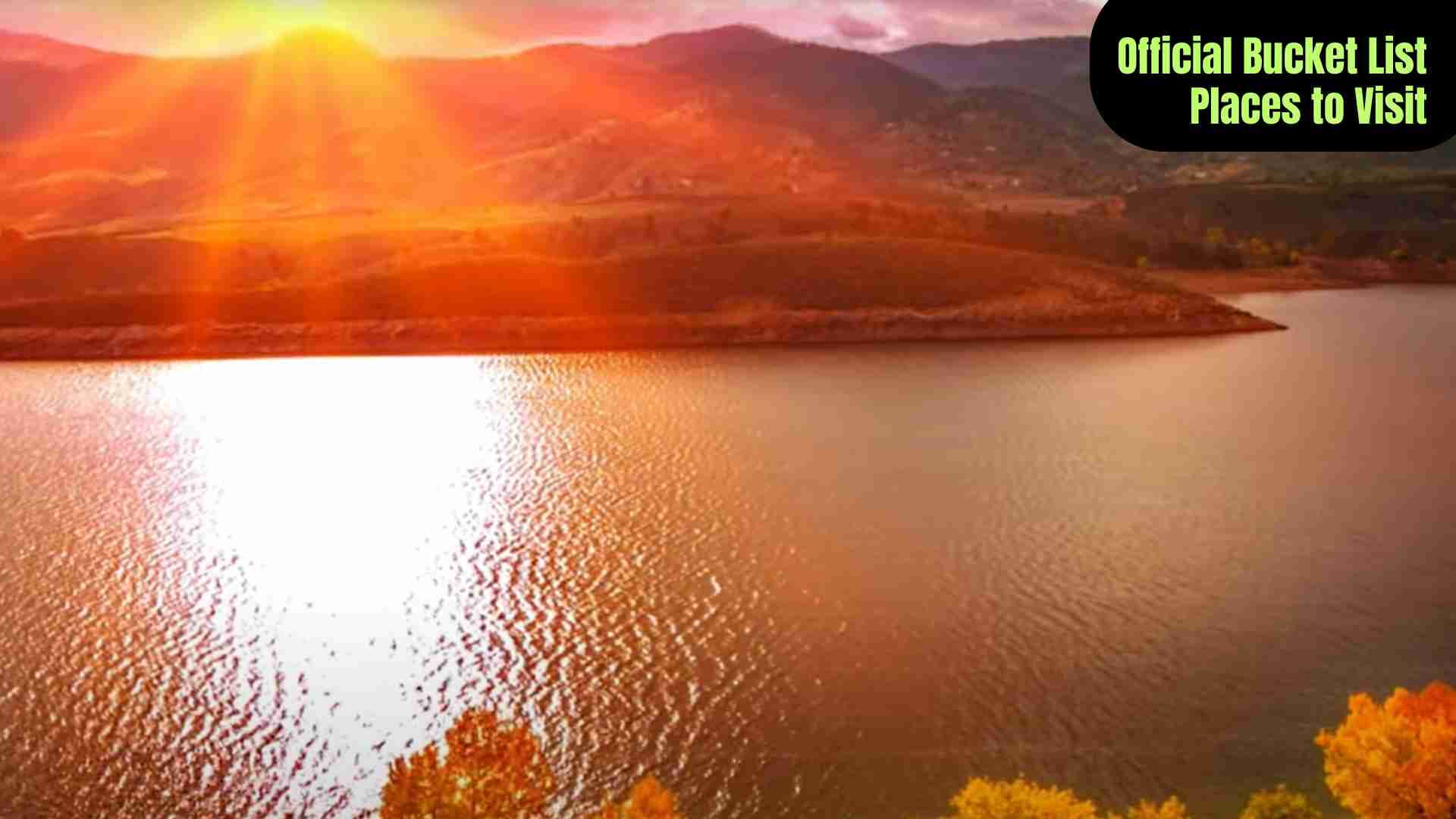 Collage of official bucket list travel destinations, showcasing iconic landmarks, breathtaking natural wonders, vibrant cities, and cultural hotspots such as the Grand Canyon, New York City, Yellowstone, Maui, and San Francisco.
